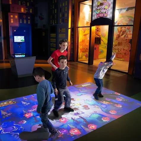 Kids playing interactive game - photo 7